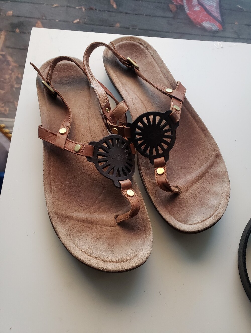 UGG Ayden Brown Women's T-strap Sandals with Decorative Medallion